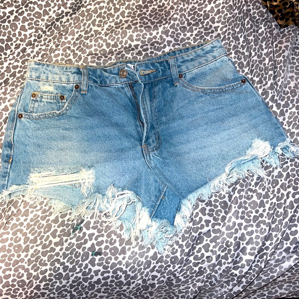High waisted Denim jean shorts